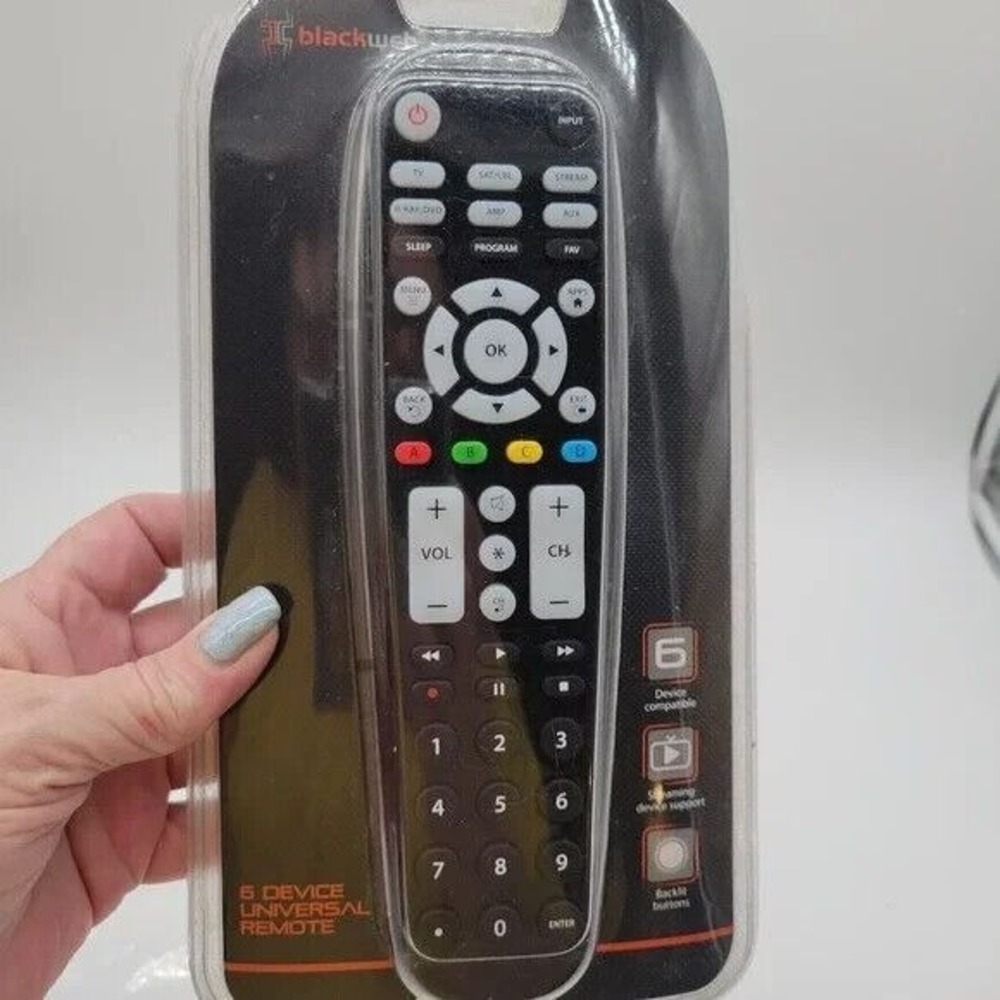 Blackweb 6-Device Universal Remote Backlit Buttons Streaming‎ Device Support - Picture 2 of 10